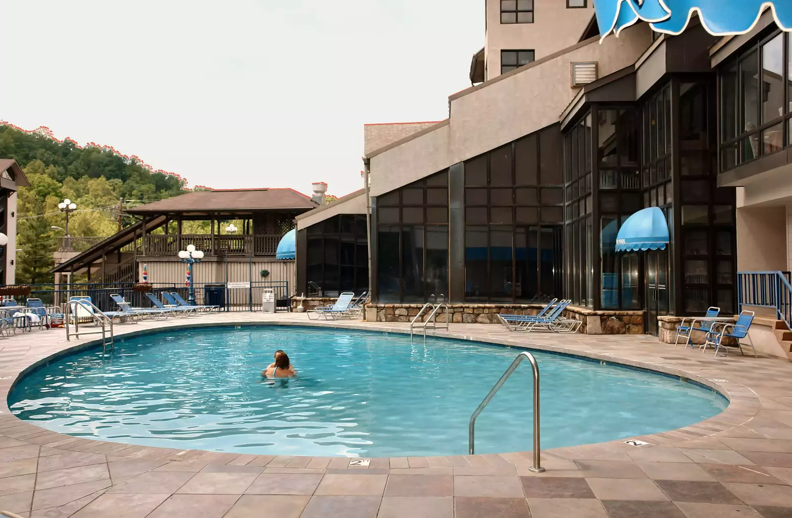 outdoor swimming pool at Sidney James Mountain Lodge in Gatlinburg TN
