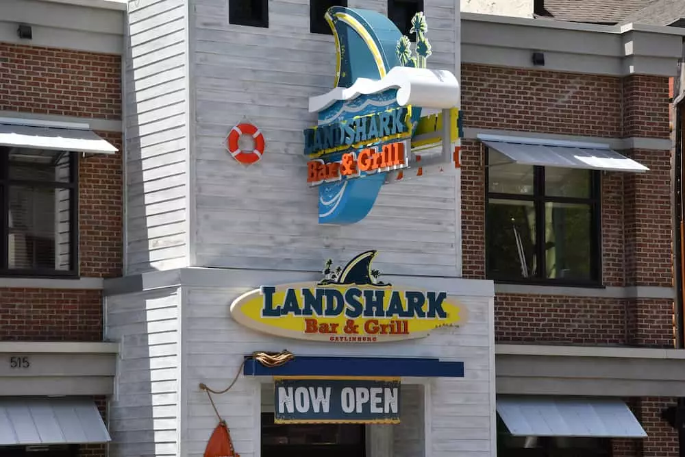 landshark bar and grill
