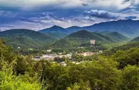 summer vacation in gatlinburg tennessee