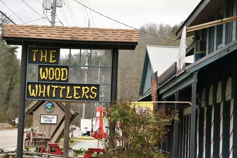 the wood whittlers sign