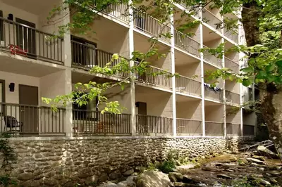 creekside balconies at sidney james