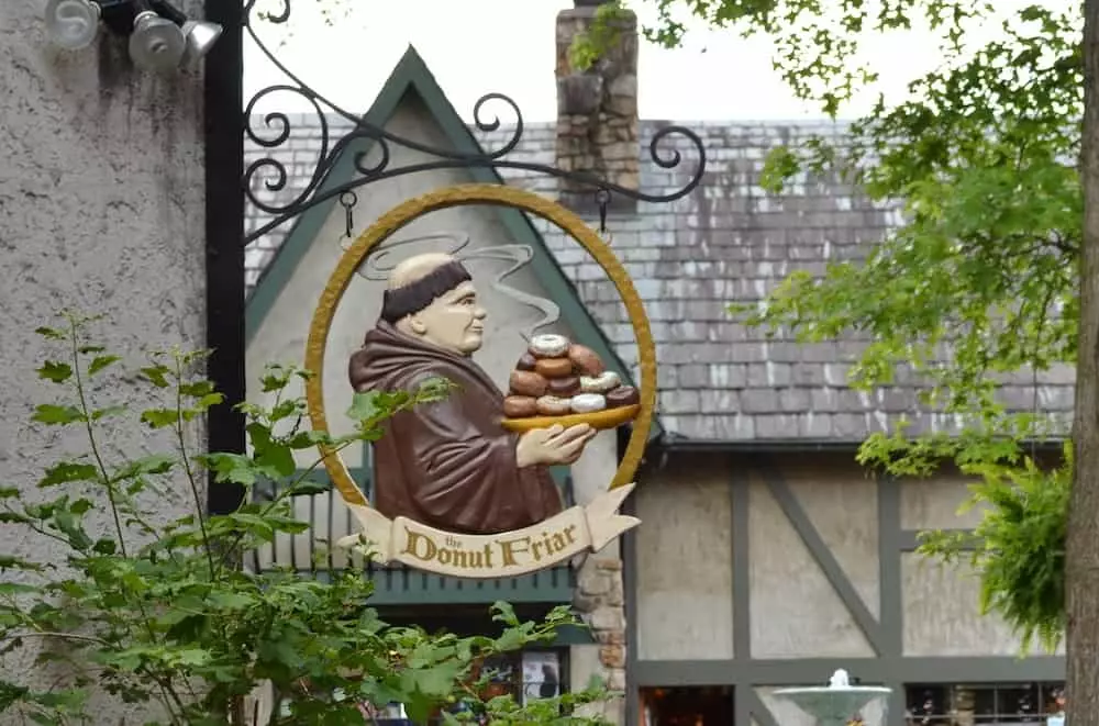 Donut Friar sign