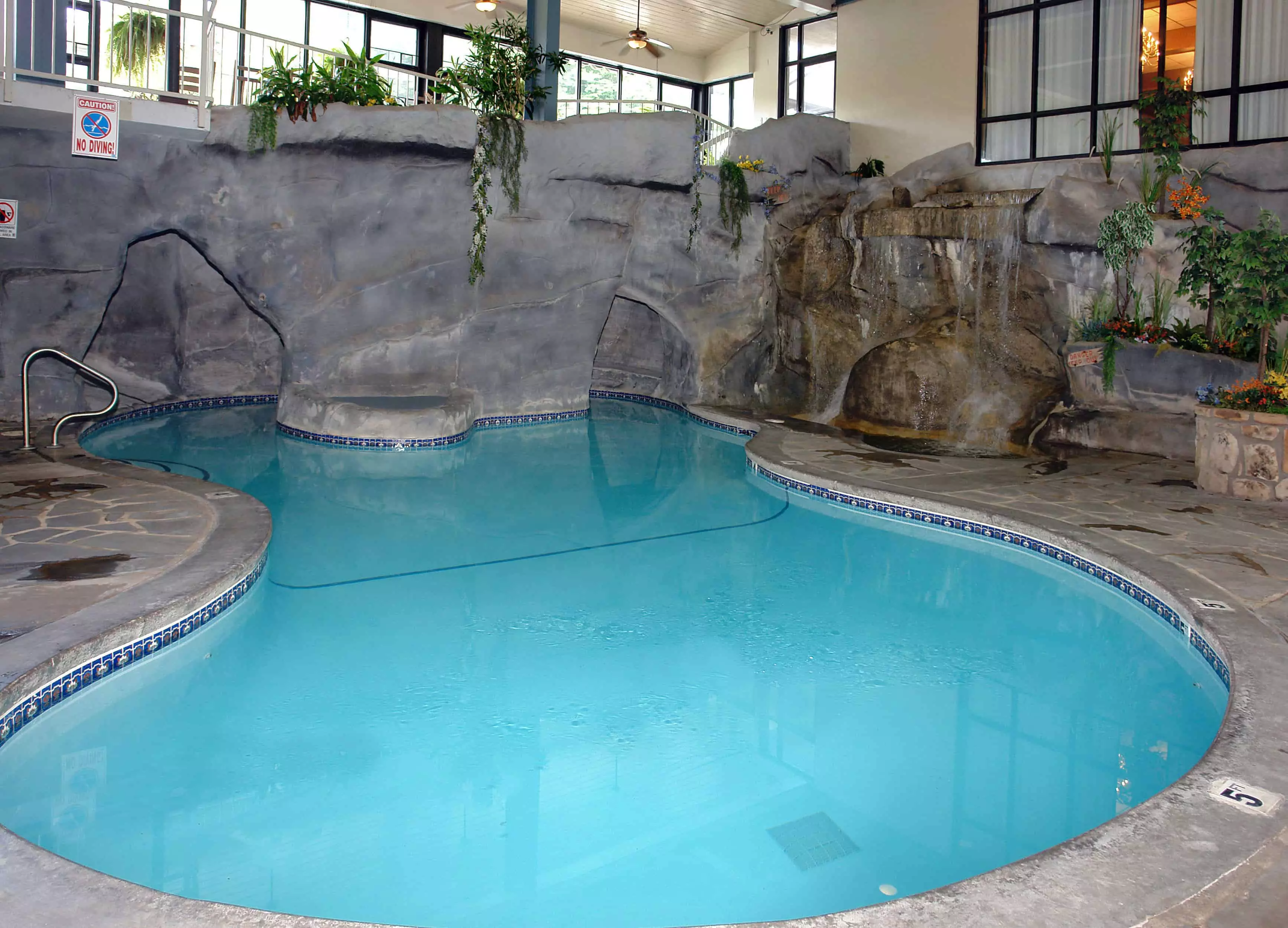 indoor pool at the sidney james mountain lodge
