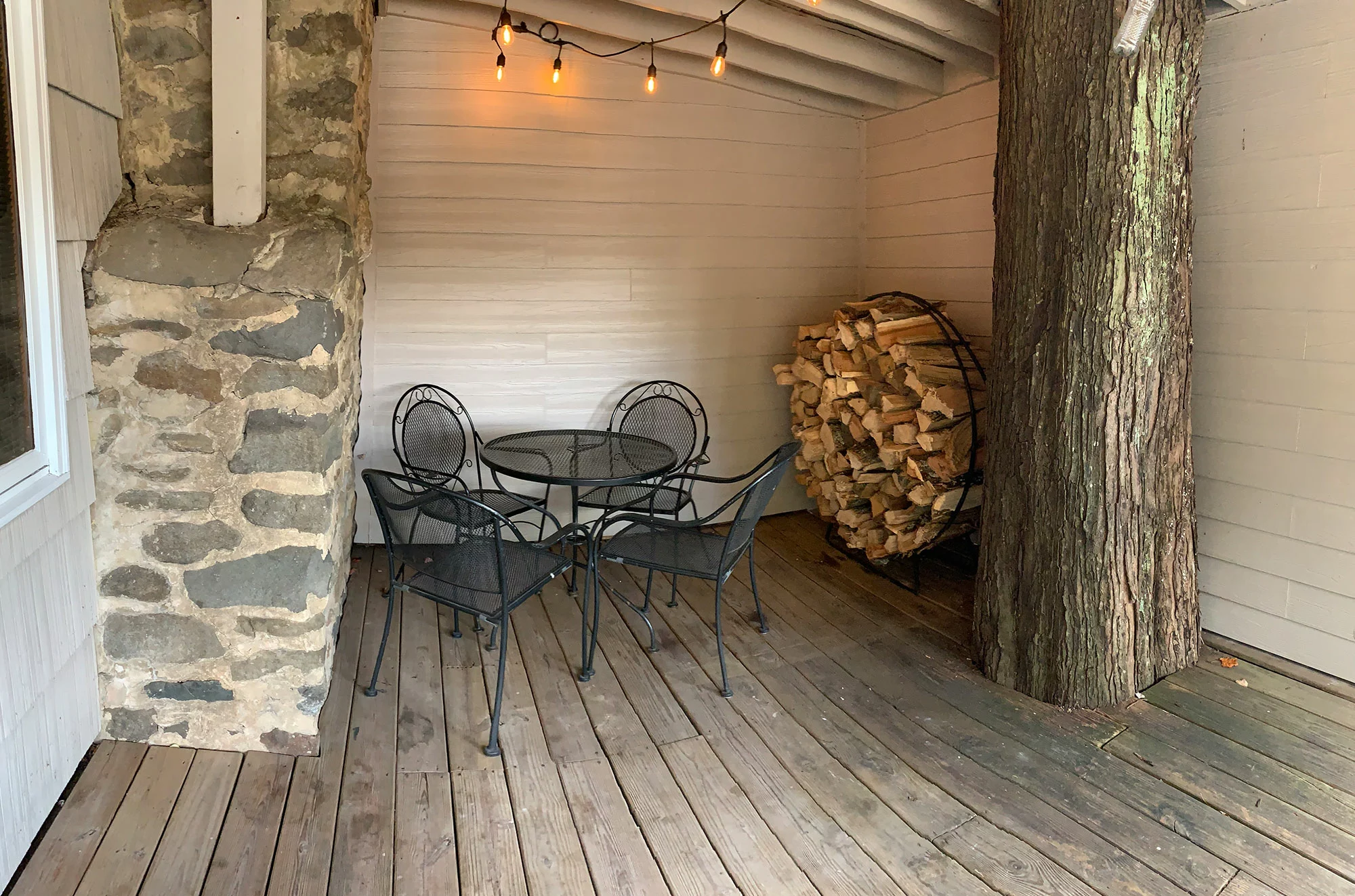 table on deck of Gatlinburg cabin
