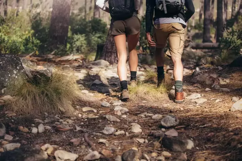 couple hiking in the Smoky Mountains