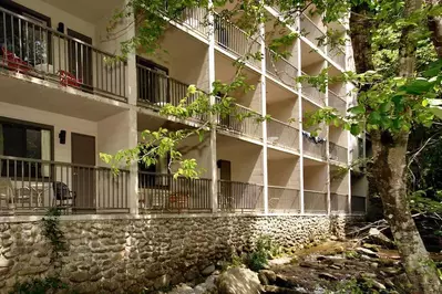 Sidney-James-Balcony-Rooms