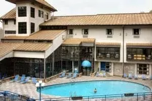 Outdoor pool at Sidney James Mountain Lodge