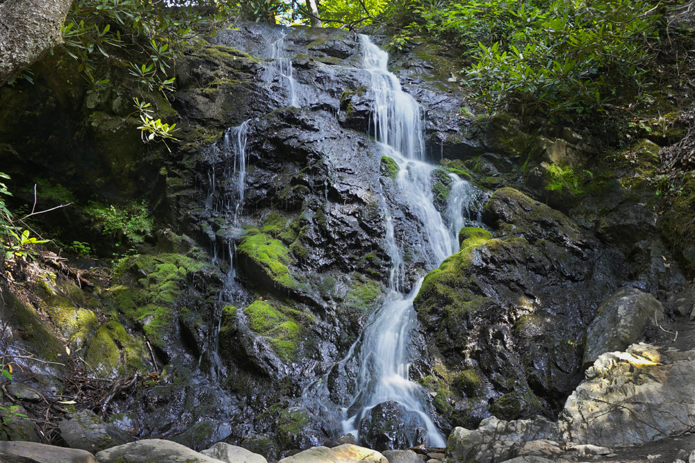 Cataract Falls has one of the best hiking trails in Gatlinburg TN